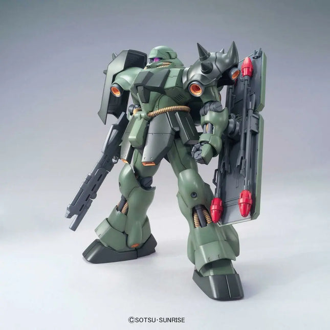 MG 1/100 AMS-119 Geara Doga Bandai