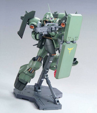 MG 1/100 AMS-119 Geara Doga