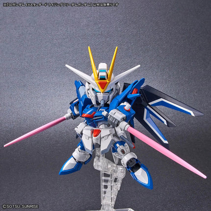 GUNDAM - SD Gundam Ex-Standard Rising Freedom Gundam - Model Kit BANDAI SPIRITS: Hobby