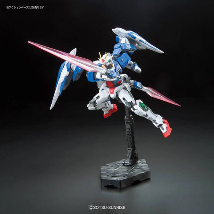 GUNDAM - RG 1/144 - GN-0000 + GNR-010 00 Raiser - Model Kit Bandai