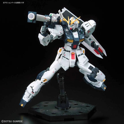 GUNDAM - RG 1/144 Nu Gundam - Model Kit 13cm Bandai
